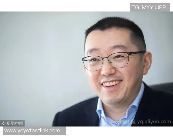 王磊专访：从青涩少年到足球明星的成长之路回顾