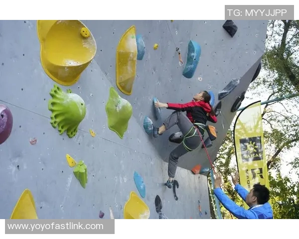 成都攀岩队的阵地战揭秘：深度探讨攀岩运动的魅力与挑战