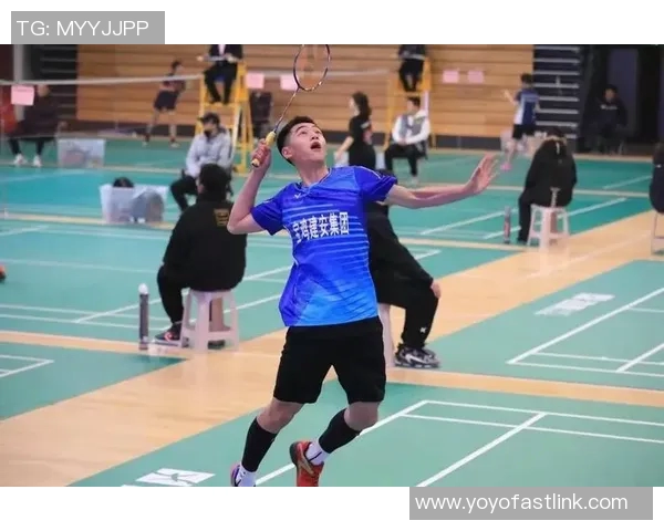 重庆羽毛球队阵地战打法深度解析与战术应用探讨 重庆羽毛球队阵地战打法深度解析与战术应用探讨