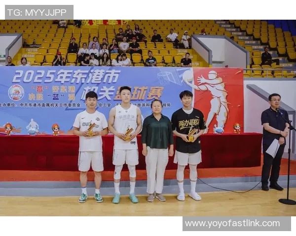专访周芳:探寻篮球领域的成功秘诀与成长之路 专访周芳:探寻篮球领域的成功秘诀与成长之路